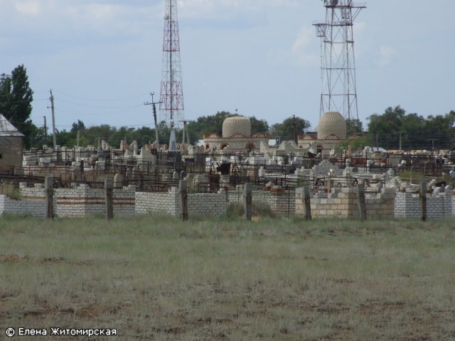 Кладбище в районе Баскунчака