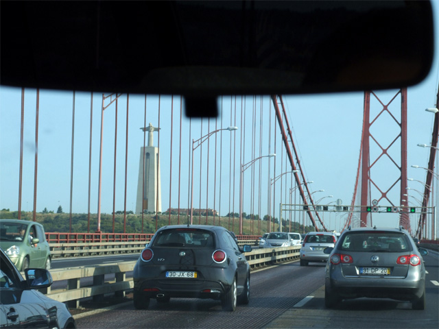 Лиссабон. Мост 25 апреля и Кришту-Рей